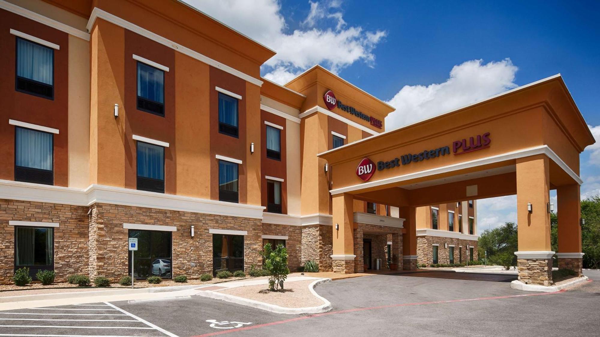 Best Western Plus Hotel